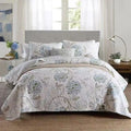 100% Cotton Quilted Bedspread for Queen/King Bed.