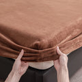 1 piece of thick, soft, and warm velvet sheet