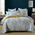 100% Cotton Quilted Bedspread for Queen/King Bed.
