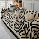 Soft and thick fleece sofa cover, non-slip.